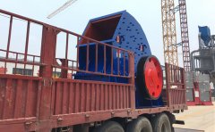 破碎机厂家讲解锤式破碎机工作时振动的原因