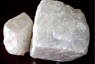 单电机制砂机厂家介绍重晶石破碎设备有哪些